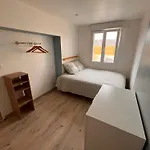 Aux Pas Sages, 4 Mitoyens, Proche Lägenhet *