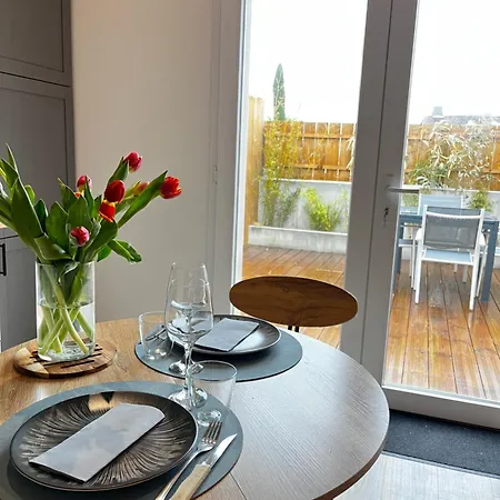 Apartment Aux Pas Sages, 4 Mitoyens, Proche