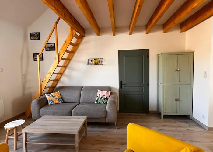 Aux Pas Sages, 4 Mitoyens, Proche 아파트