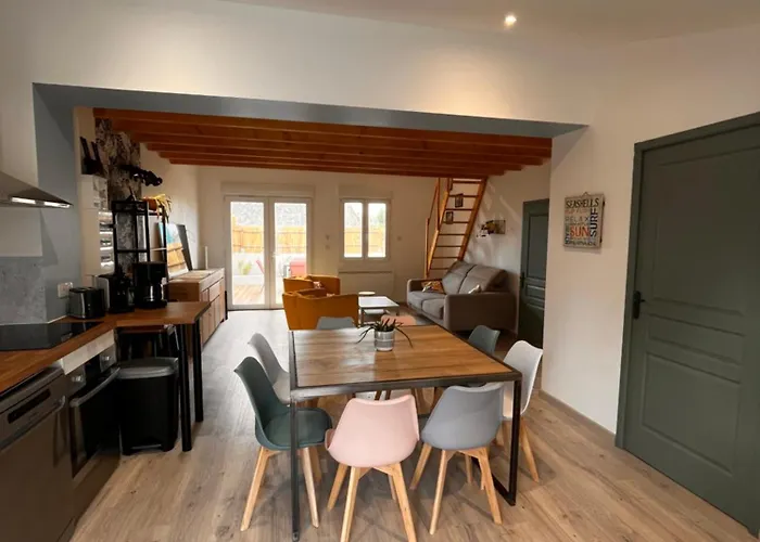 아파트 Aux Pas Sages, 4 Mitoyens, Proche